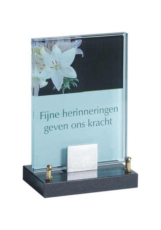 Gedenksteentje van glas Gedenksteentje van glas