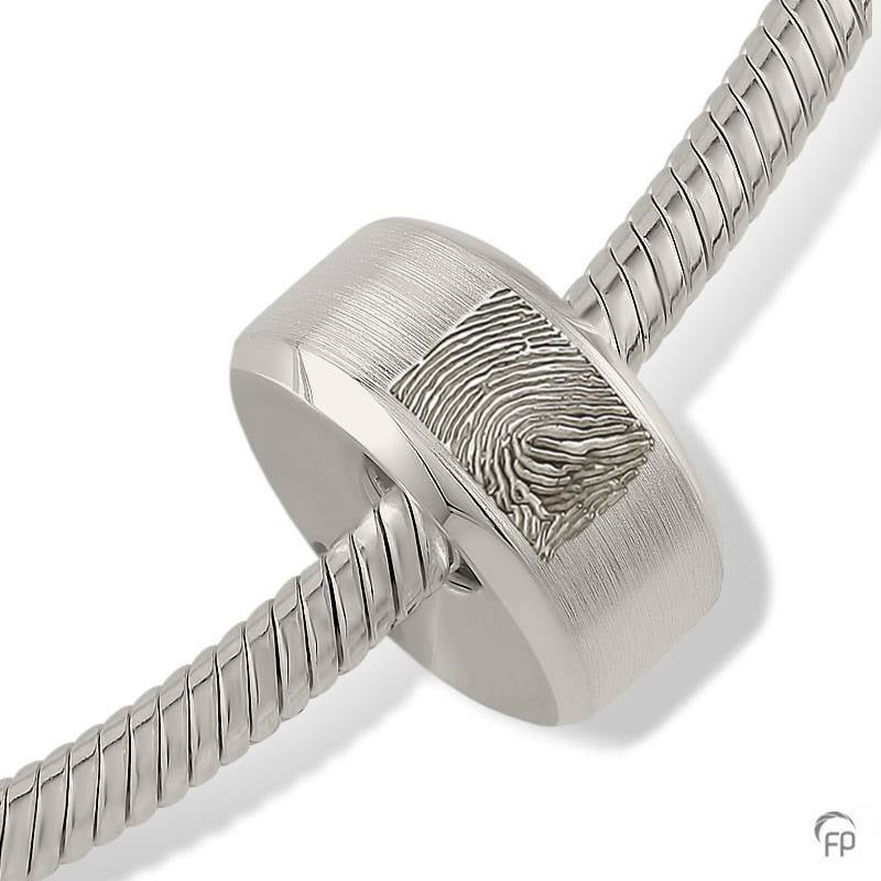 MB 003.FP Assieraad Memorial Bead met fingerprint MB 003.FP Assieraad Memorial Bead met fingerprint
