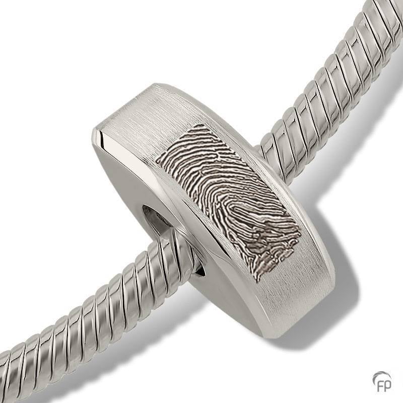 MB 005.FP Assieraad Memorial Bead met fingerprint MB 005.FP Assieraad Memorial Bead met fingerprint