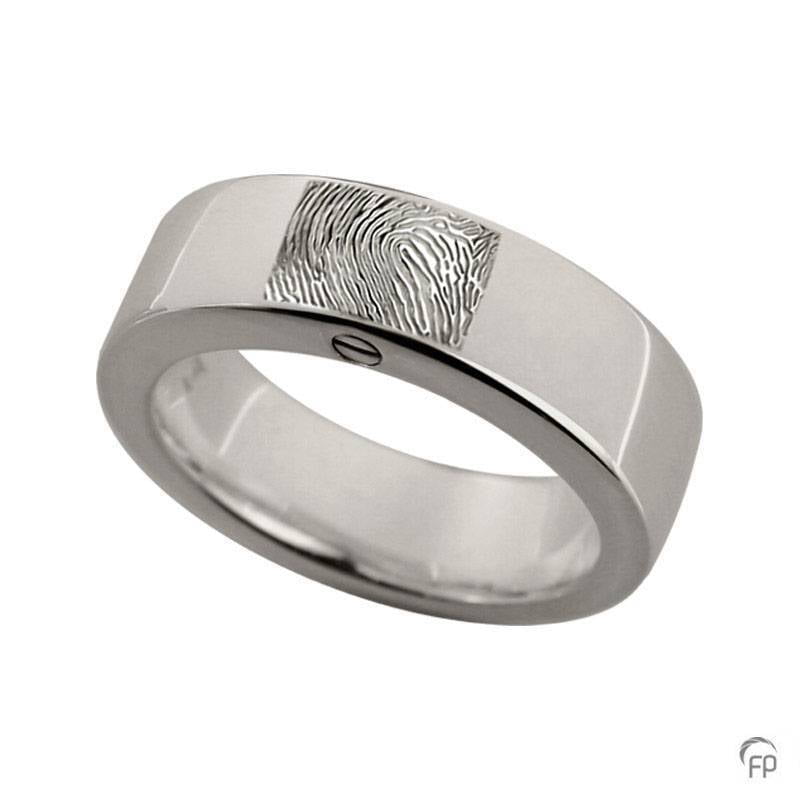 R 033.6.FP Assieraad ring glanzend met fingerprint R 033.6.FP Assieraad ring glanzend met fingerprint