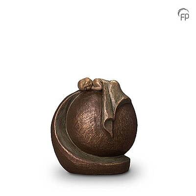 Keramische urn brons In vredige rust